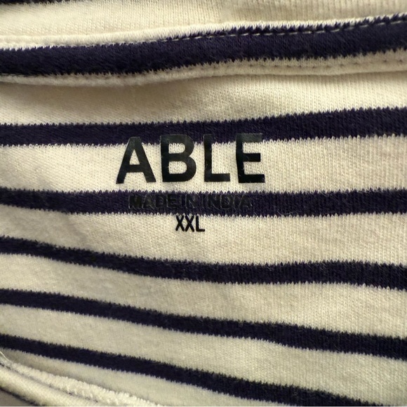 Able Navy and White Maria boxy tee. Size. XXL - Picture 2 of 4